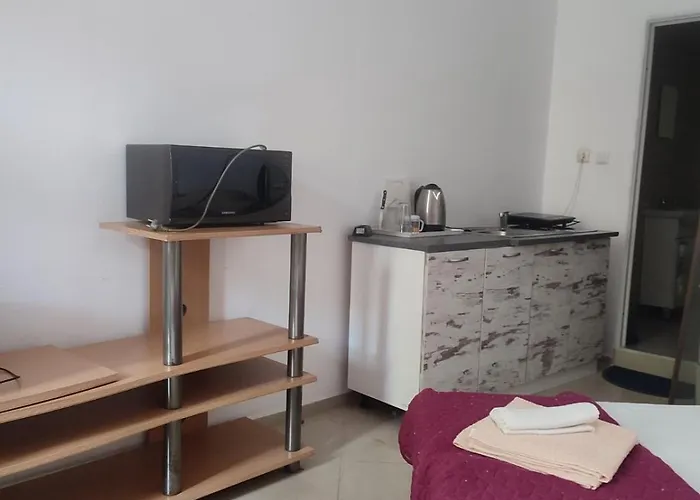 партерни студия без обособен балкон ул т светослав 5 и ул българия