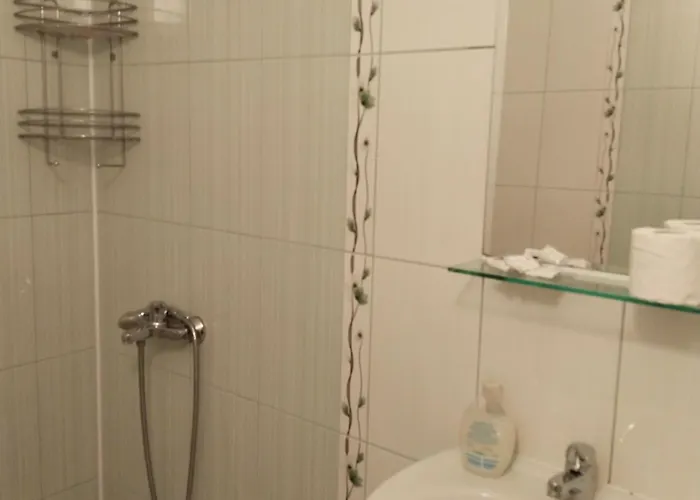 партерни студия без обособен балкон ул т светослав 5 и ул българия Apartamento Pomorie